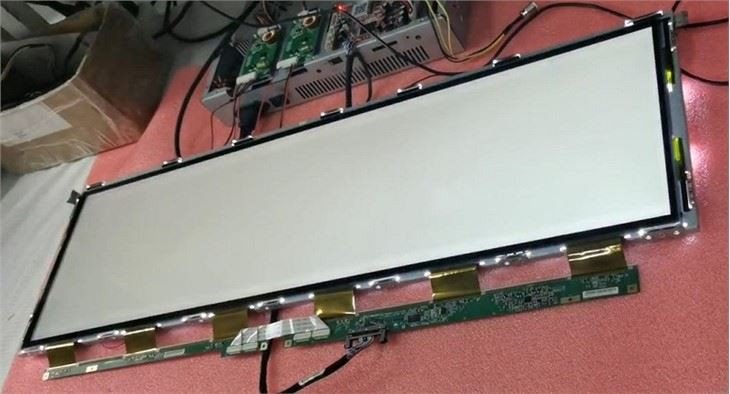 TFT LCD 面板